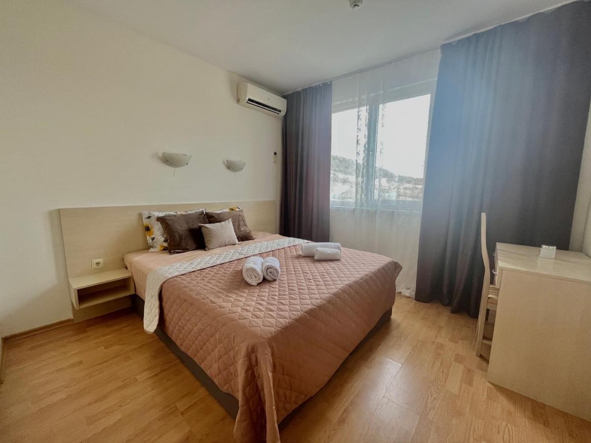 Harmony Hills Poseidon Apartment Рогачево Екстериор снимка