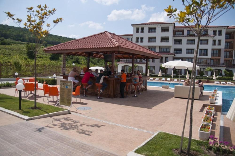 Harmony Hills Poseidon Apartment Рогачево Екстериор снимка